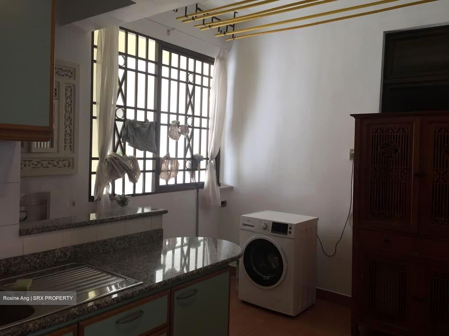 Seletaris (D27), Condominium #574579041
